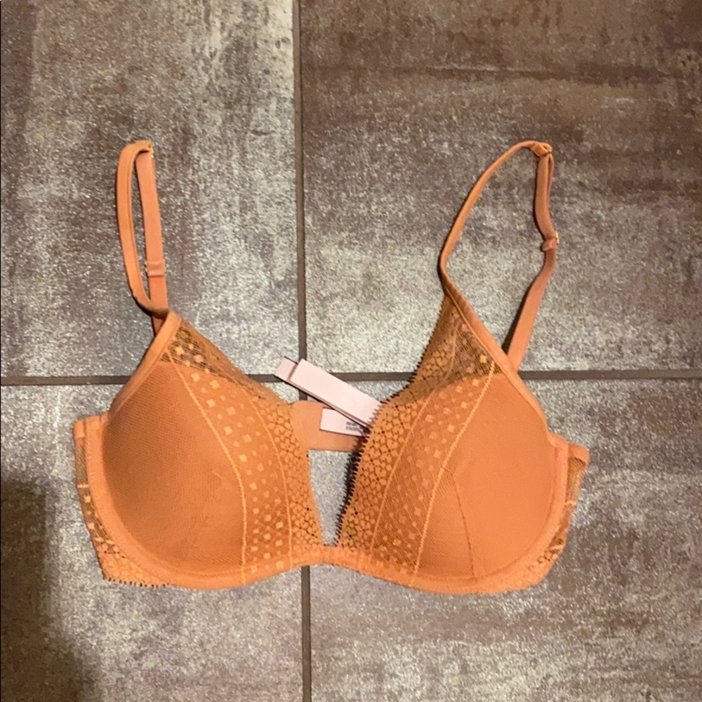 Victoria Secret wire bralette